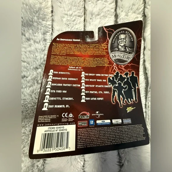 Johnny Lightning The Mummy Die-Cast Muscle Car - Yellow & Black - Picture 4 of 5